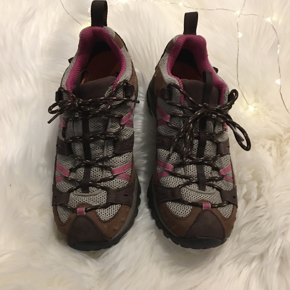 Merrell hiking snickers